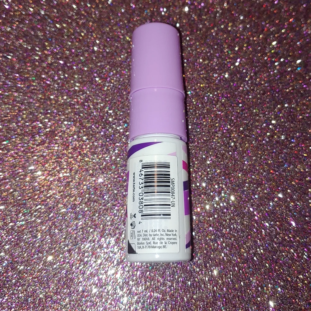 shape tape stay spray vegan setting spray tarte